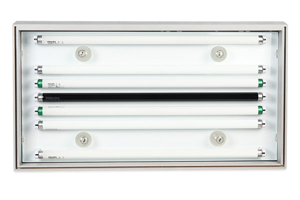 標(biāo)準(zhǔn)光源箱中白熾燈有什么作用？怎么更換？