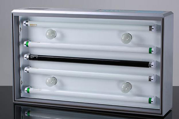 白熾燈是什么光源？白熾燈可以做標(biāo)準(zhǔn)光源嗎？